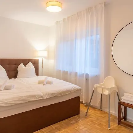 2 63qm Nahe Paunsdorf Center Apartment *